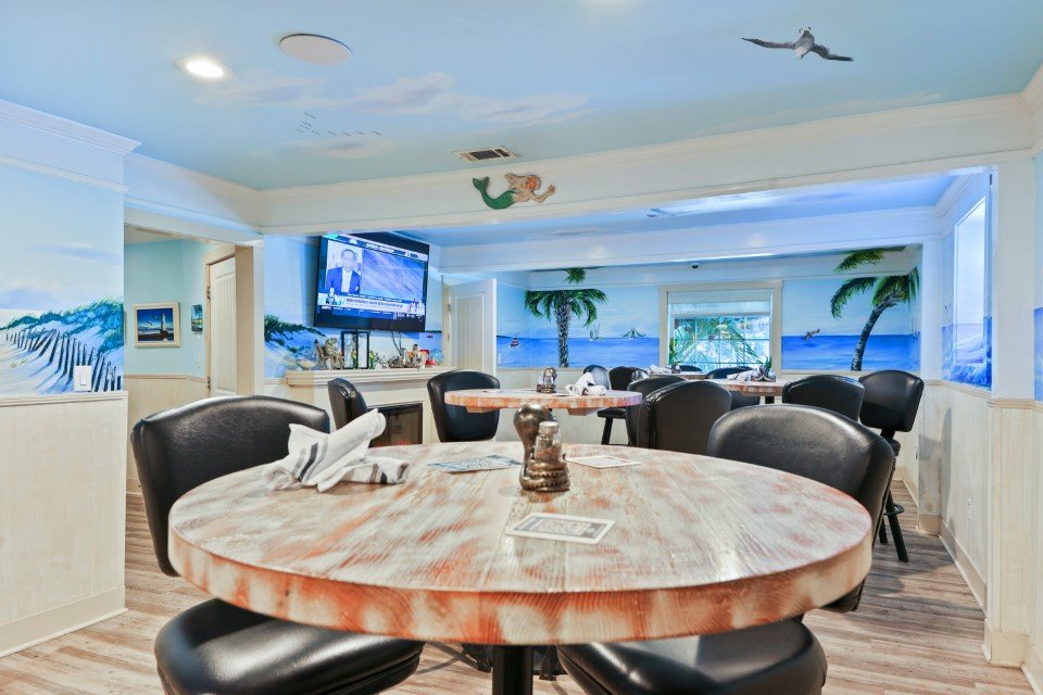 Driftaway Cafe inside gallery image 21