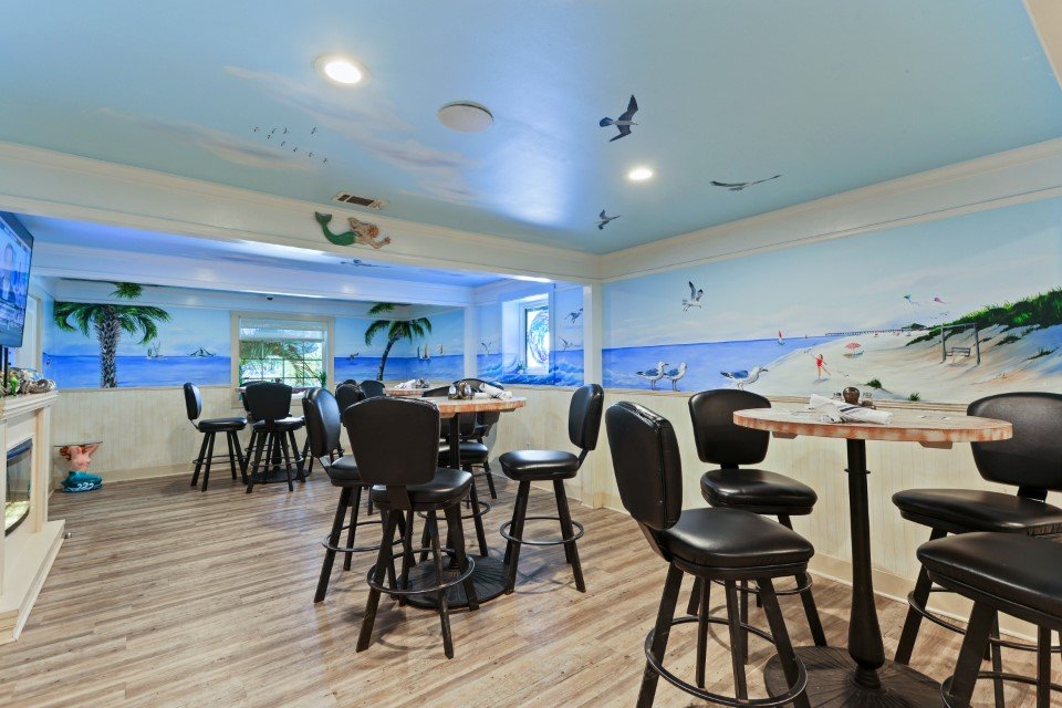 Driftaway Cafe inside gallery image 81