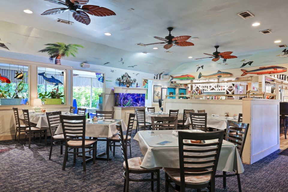 Driftaway Cafe inside gallery image 24
