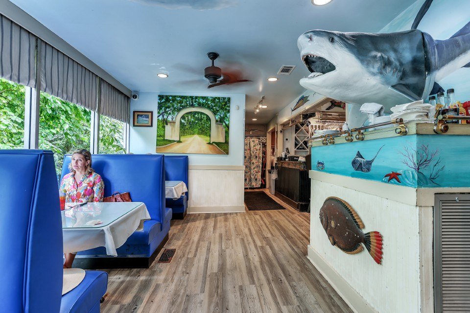 Driftaway Cafe inside gallery image 80