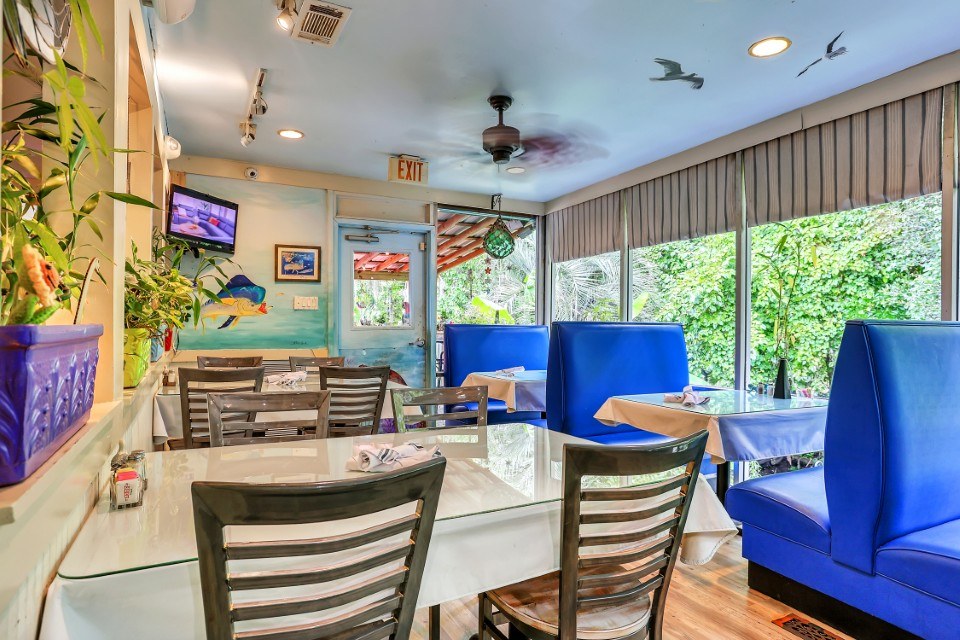 Driftaway Cafe inside gallery image 76