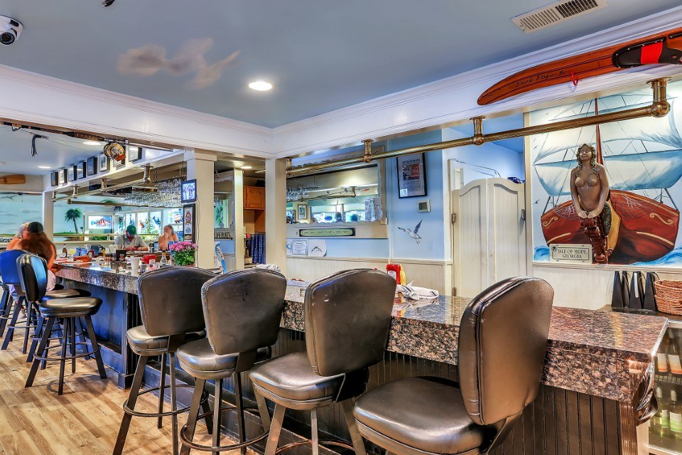 Driftaway Cafe inside gallery image 82