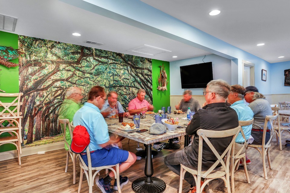 Driftaway Cafe inside gallery image 50